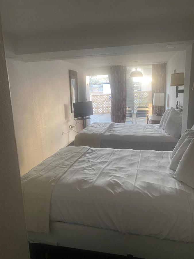 Yankee Clipper Resort Motel Wildwood Crest Bagian luar foto